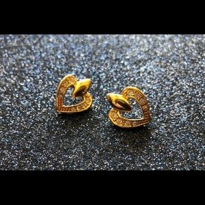 Vintage Avon heart earrings